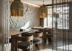 dekoratyvine reljefinė apdaila | Sushi Masters Restoranas Vilniuje